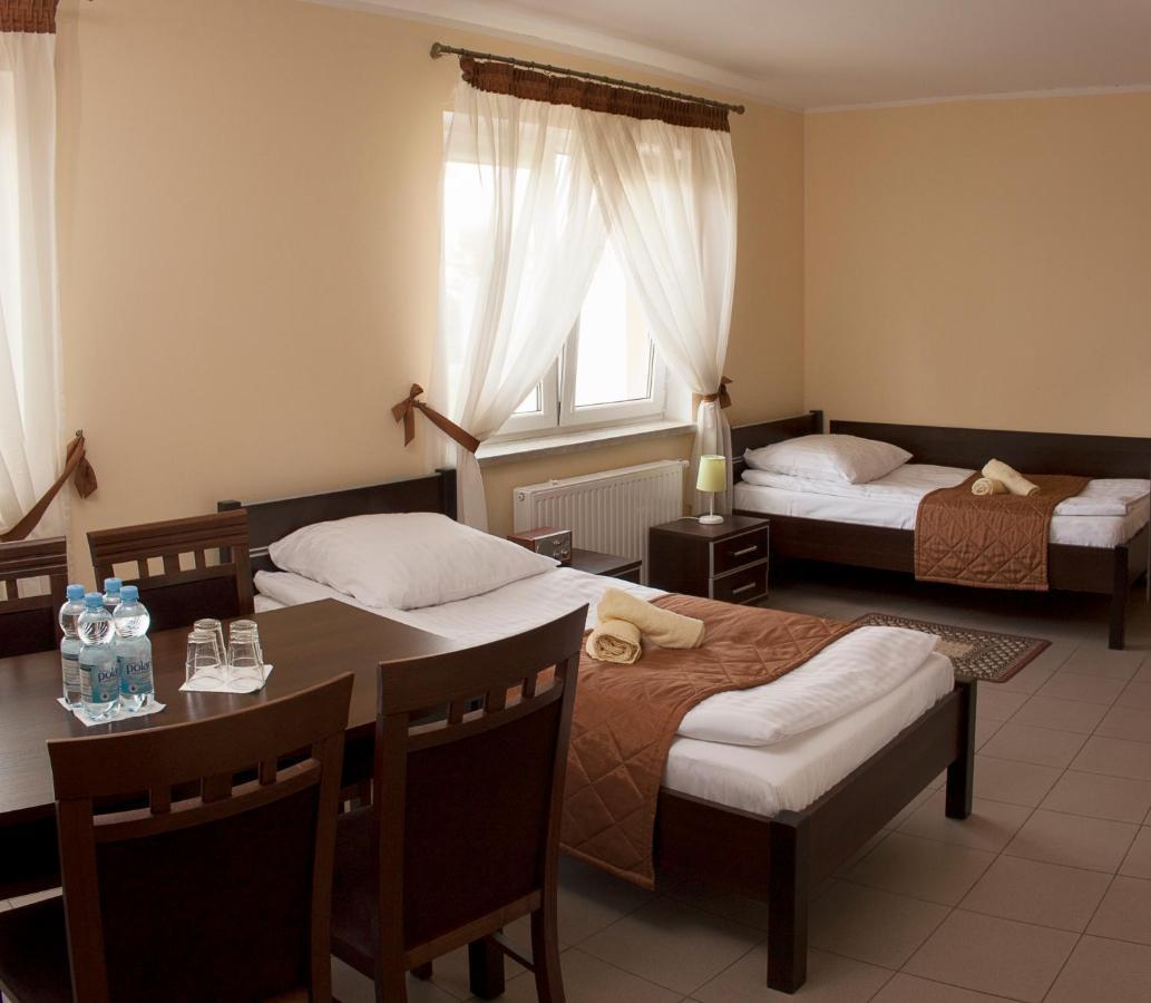 Da Massimiliano Aparthotel วรอตซวาฟ ภายนอก รูปภาพ