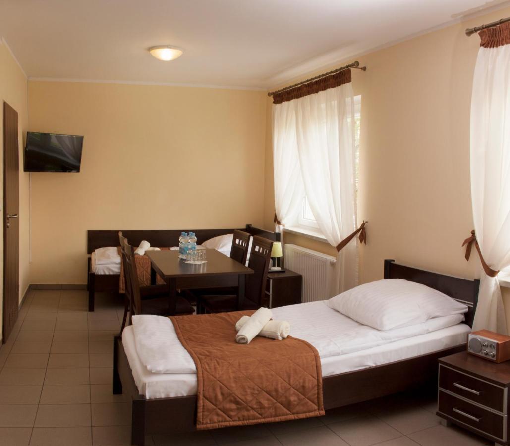 Da Massimiliano Aparthotel วรอตซวาฟ ภายนอก รูปภาพ