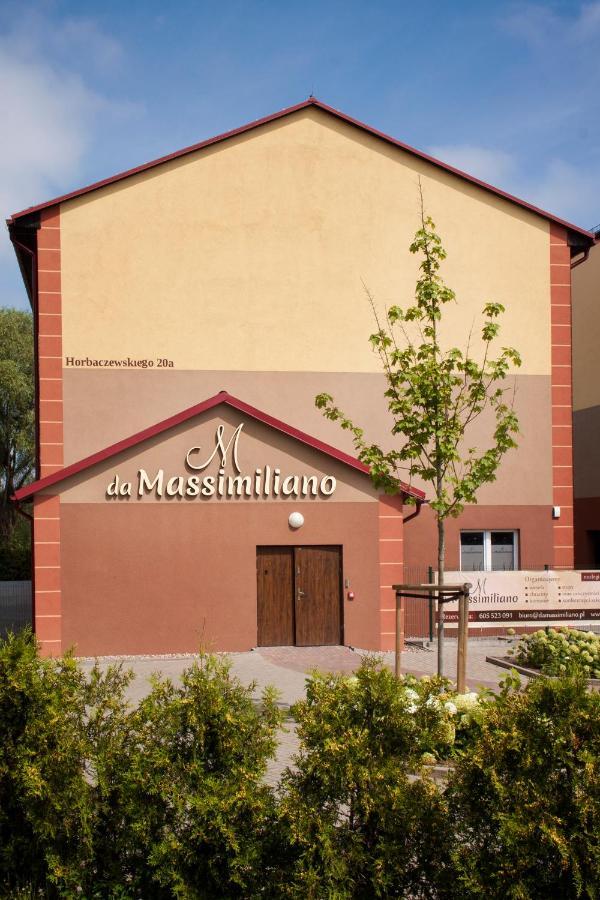 Da Massimiliano Aparthotel วรอตซวาฟ ภายนอก รูปภาพ